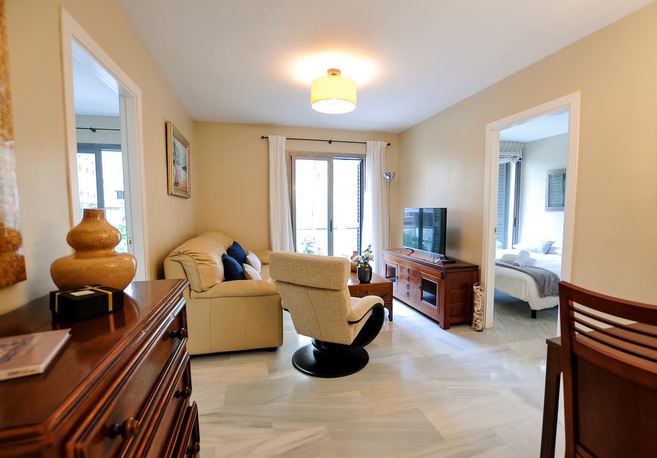 Acogedor Apartamento Junto A Calle Larios By Renthas Apartmán